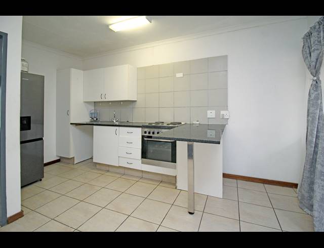1 BEDROOM APARTMENT FOR SALE IN FERNDALE